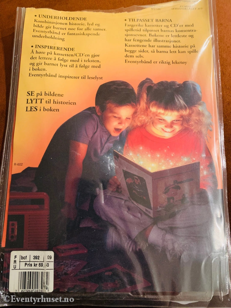 _117 Disney Eventyrbånd - Bambi. Komplett I Eske. Trimmet Topp (Se Bilde).