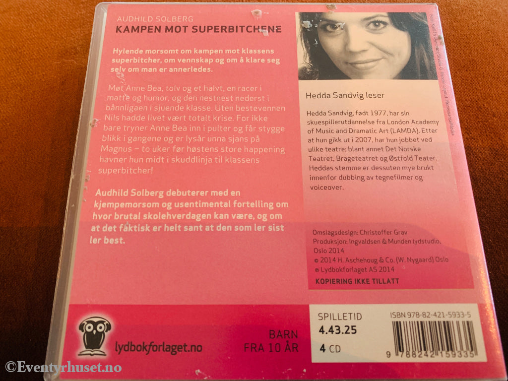 A. Audhild Solberg. Kampen mot Superbitchene. 2014. Lydbok på CD.