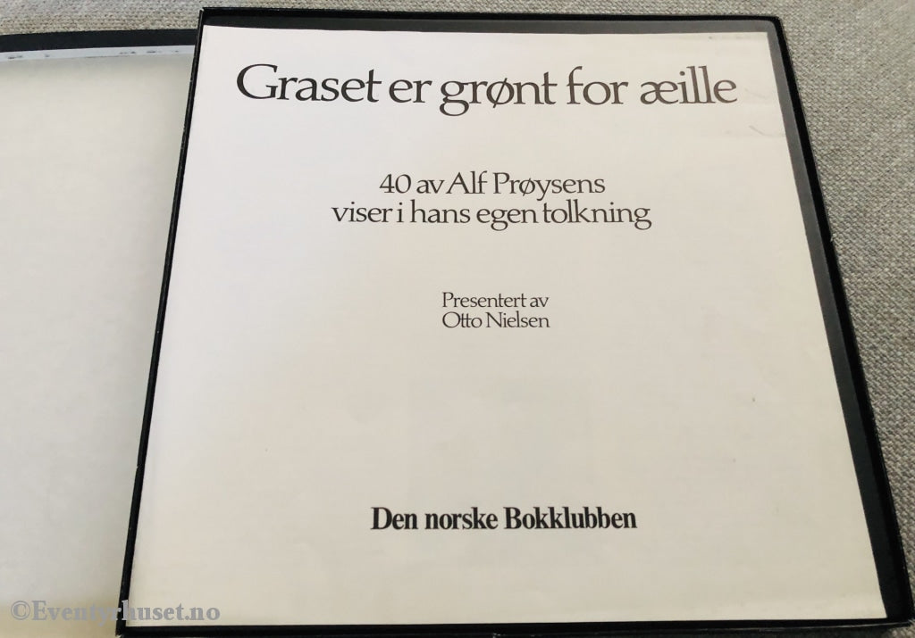 Alf Prøysen. Graset Er Grønt For Æille. 3 Plater På Kassett! Kassett (Mc)