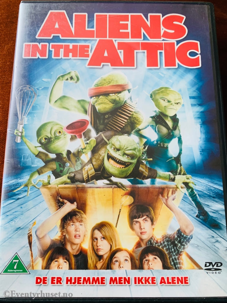 Aliens In The Attic. Dvd. Dvd