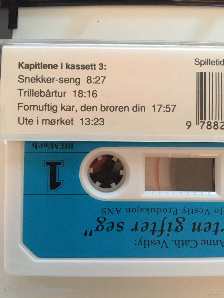 Anne-Cath. Vestly. 1993. Knerten Gifter Seg. Kassett 3. Kassettbok