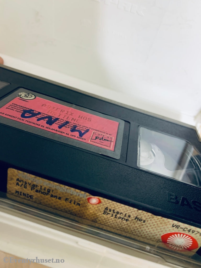 Asterix Hos Britene. Vhs Big Box.