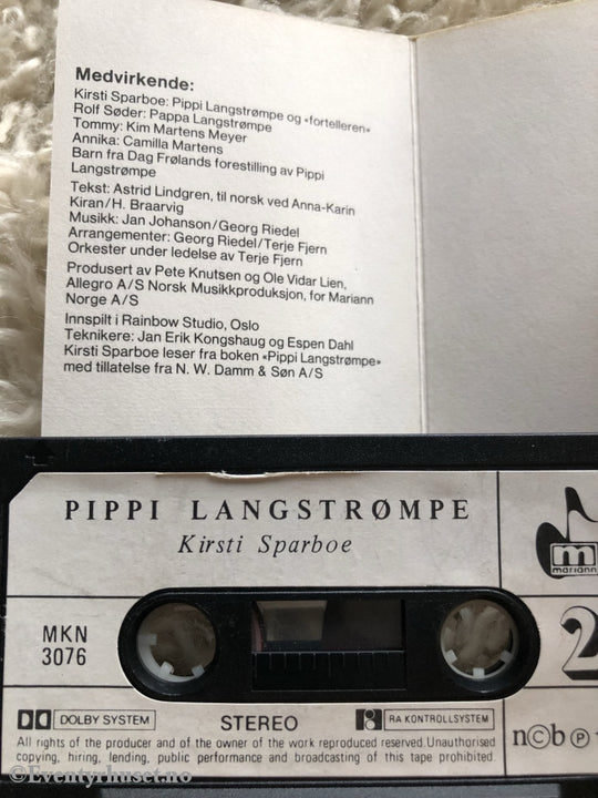 Astrid Lindgren. 1984. Pippi Langstrømpe. Med Kirsti Sparboe. Kassett. Kassettbok