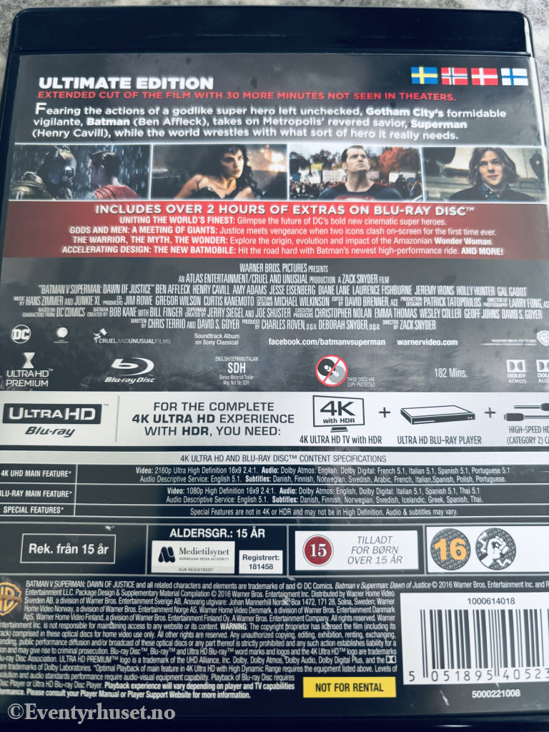 Batman v Superman: Dawn of Justice (Ultimate Edition). 2016. 4K Ultra HD + Blu-ray.