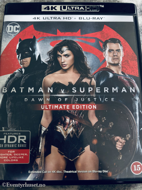 Batman v Superman: Dawn of Justice (Ultimate Edition). 2016. 4K Ultra HD + Blu-ray.