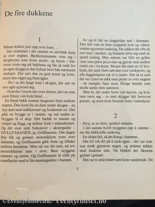 Boken Om De Fire Dukkene. 1975 (1910). Fortelling