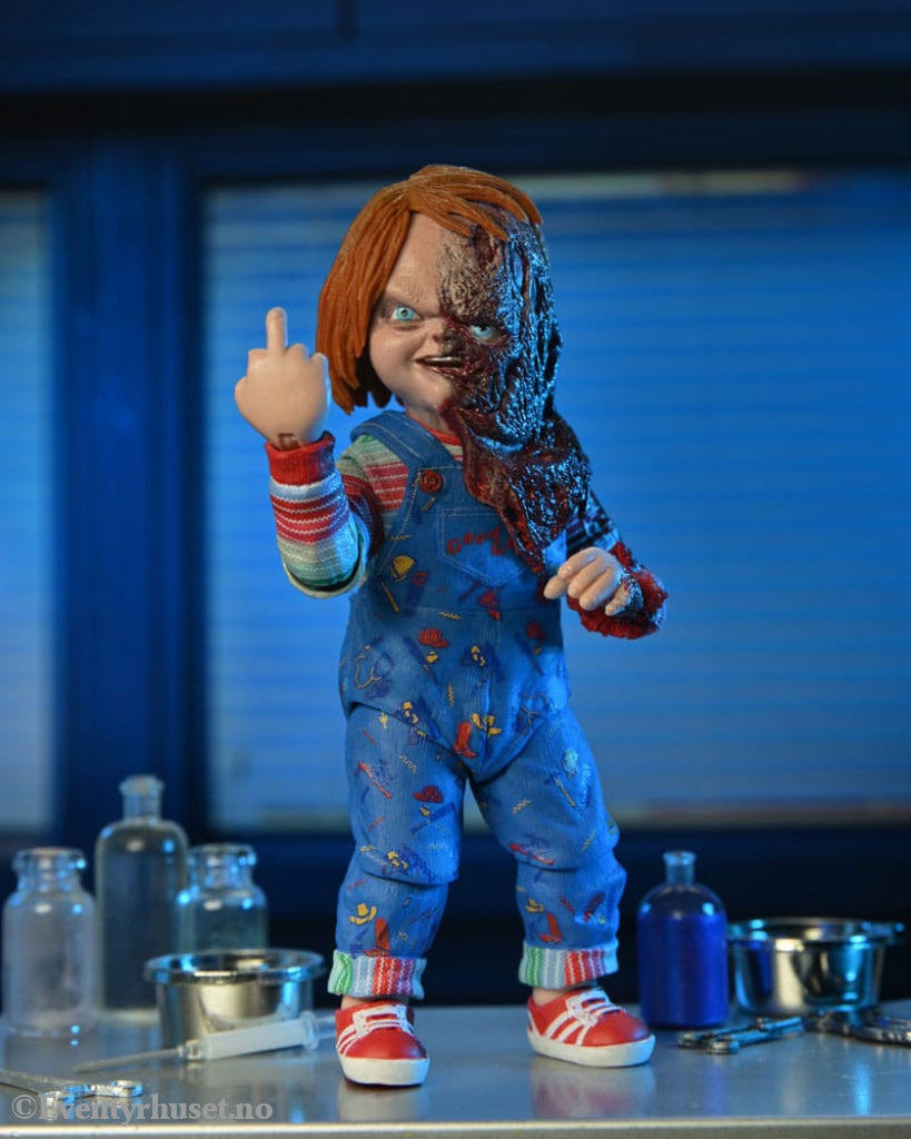 Child´s Play Action Figure Chucky (TV Series) Ultimate Chucky 18 cm Actionfigur