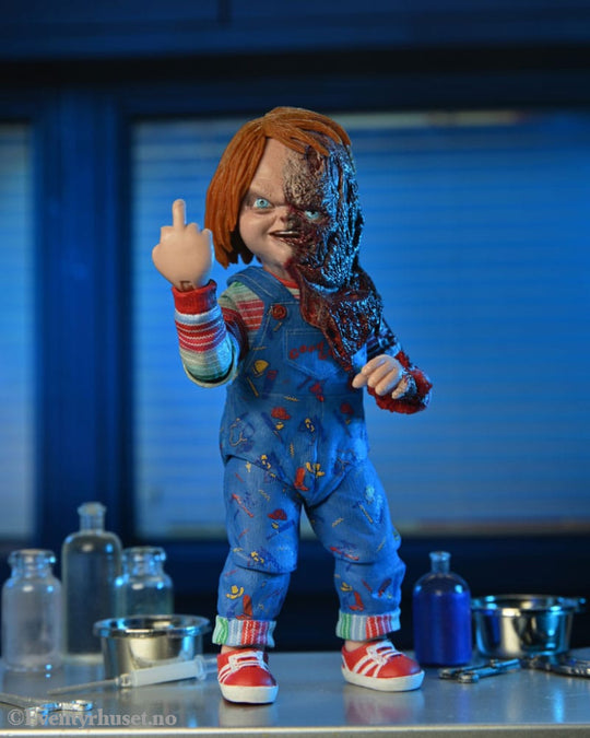 Child´s Play Action Figure Chucky (TV Series) Ultimate Chucky 18 cm Actionfigur