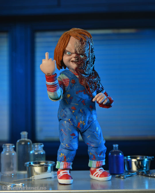Child´s Play Action Figure Chucky (TV Series) Ultimate Chucky 18 cm Actionfigur