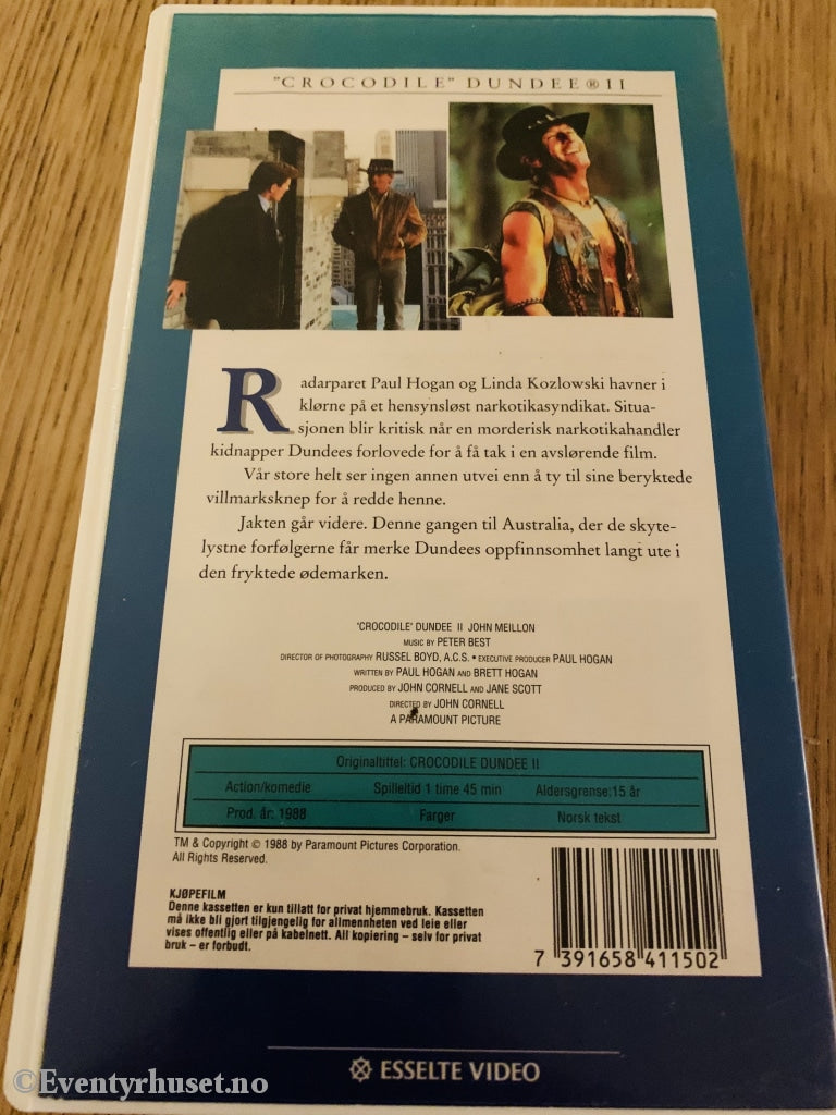 Crocodile Dundee 2. 1988. Vhs. Vhs