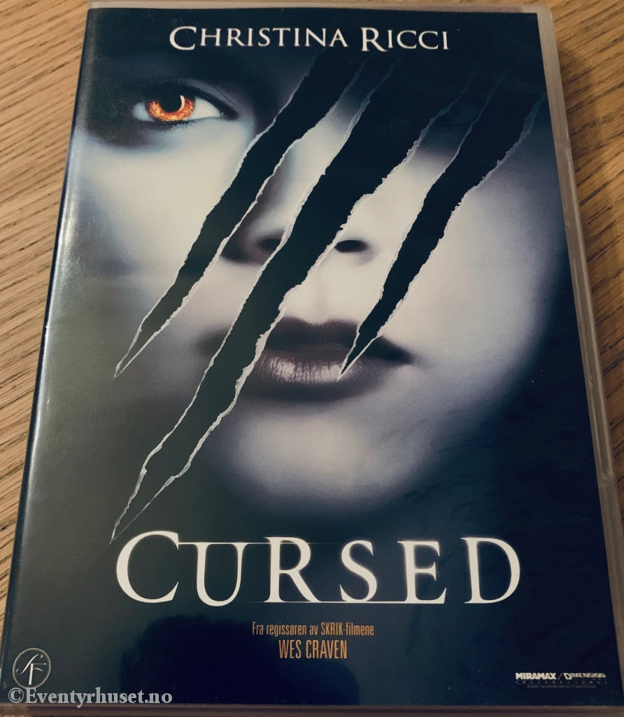 Cursed. 2004. Dvd. Dvd