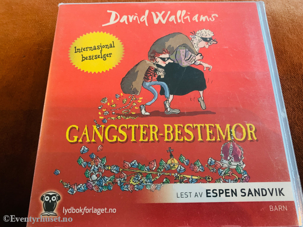 David Walliams. Gangster-bestemor. 2011. Lydbok på CD.