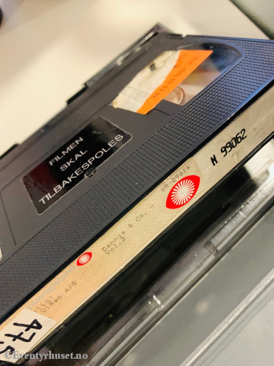 Dennis & Co 3. Vhs Big Box. Box