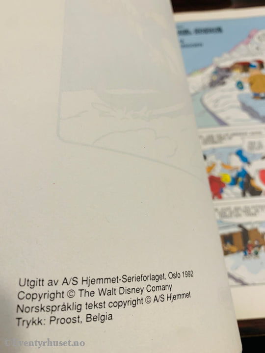 Disney Album. Jul Hjemme Og Ute. 1992. Tegneseriealbum