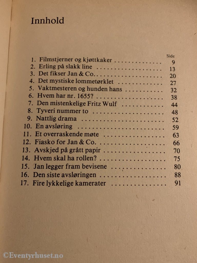 Disney Junior Bokklubb. 1982. Jan: Filmen Som Forsvant. Fortelling