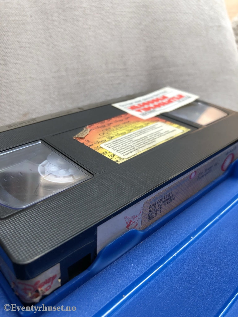 Disney Vhs Big Box. Ole Brumm Og Tigergutt.