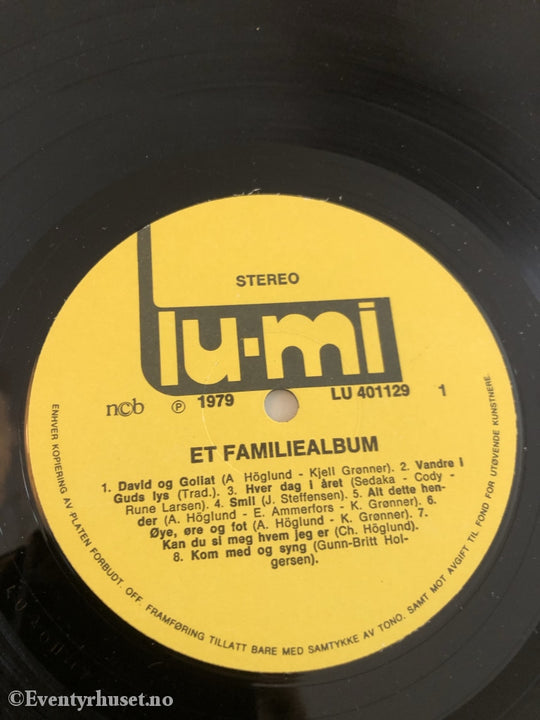 Et Familiealbum. Line Kim & Rune. 1979. Lp. Lp Plate