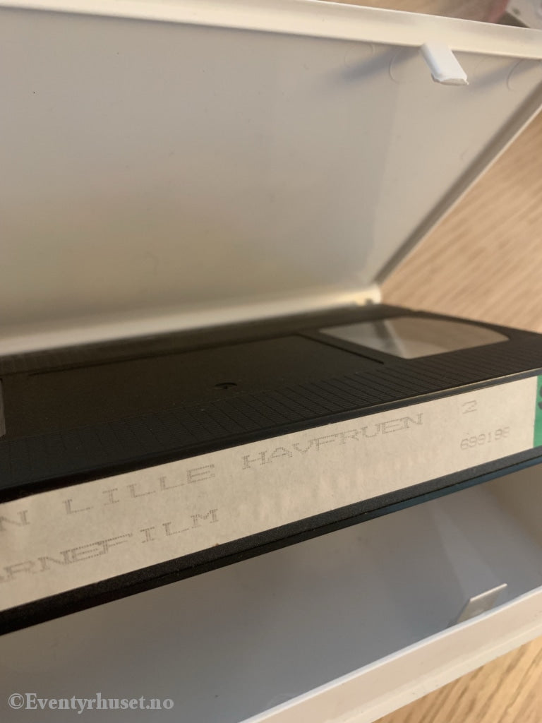 Eventyrserien Om Den Lille Havfruen. Vann Vann Over Alt. 1989. Vhs