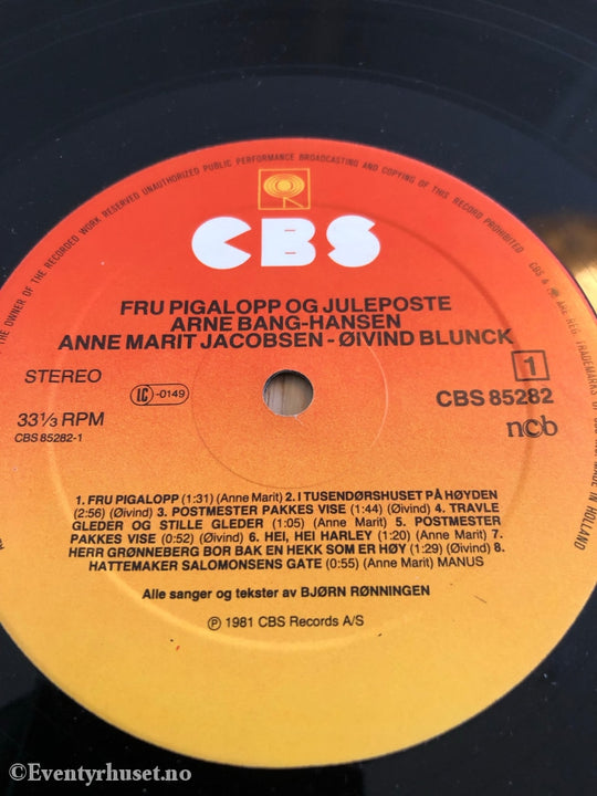 Fru Pigalopp Og Juleposten. 1981. Lp Plate. Plate