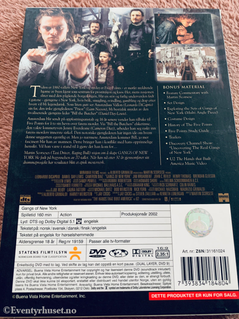 Gangs of New York (2002). DVD slipcase.