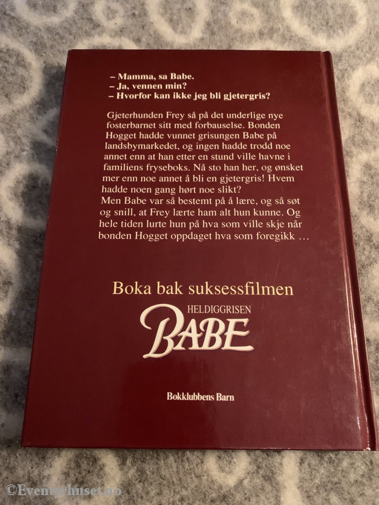 Heldiggrisen Babe. 1996. Fortelling