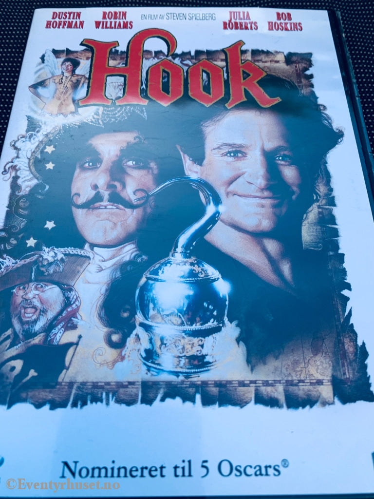 Hook (1992)