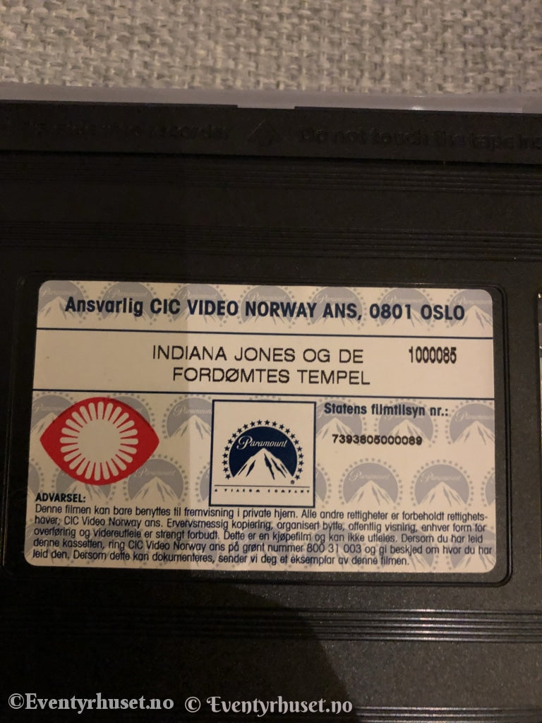 Indiana Jones Og De Fordømtes Tempel. 1984. Vhs. Vhs