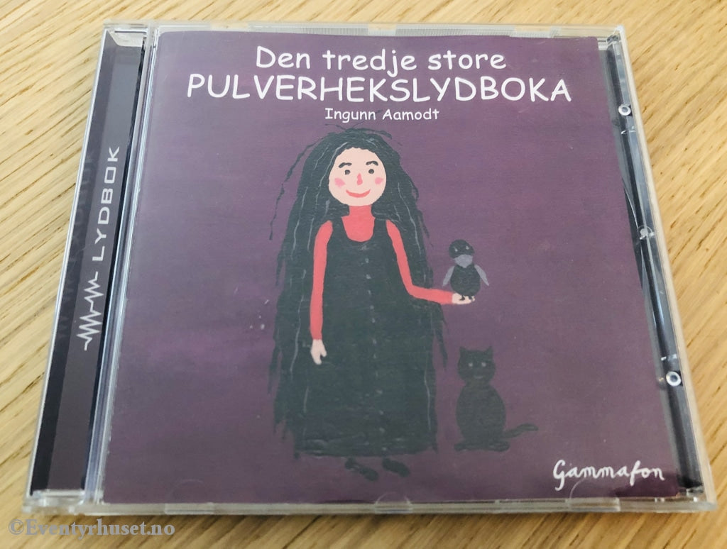 Ingunn Aamodt. 2010. Den Tredje Store Pulverhekslydboka. Lydbok På Cd.