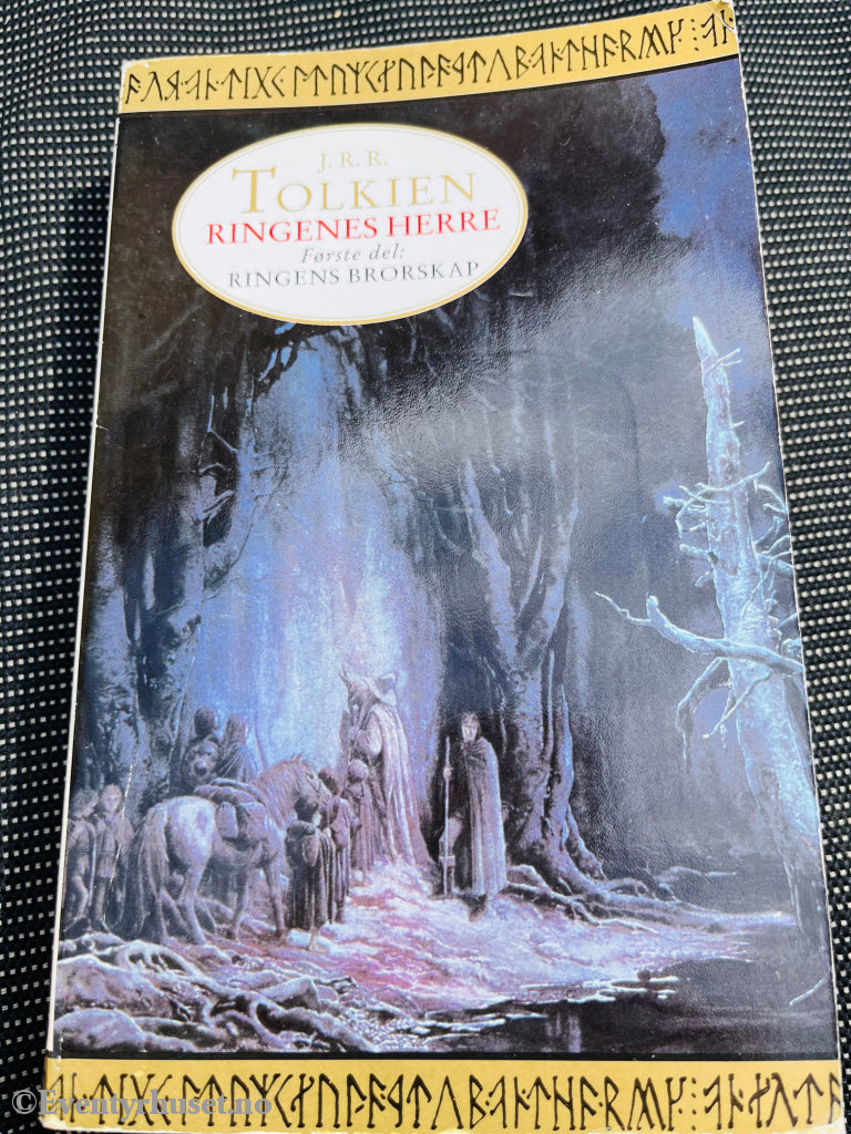 J. R. Tolkien. Ringenes Herre. Første Del: Ringens Brorskap. 1954/1997. Fortelling