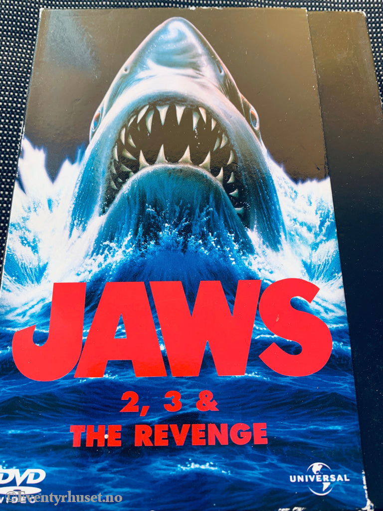 Jaws 1, 2, 3 & The Revenge. DVD samleboks.
