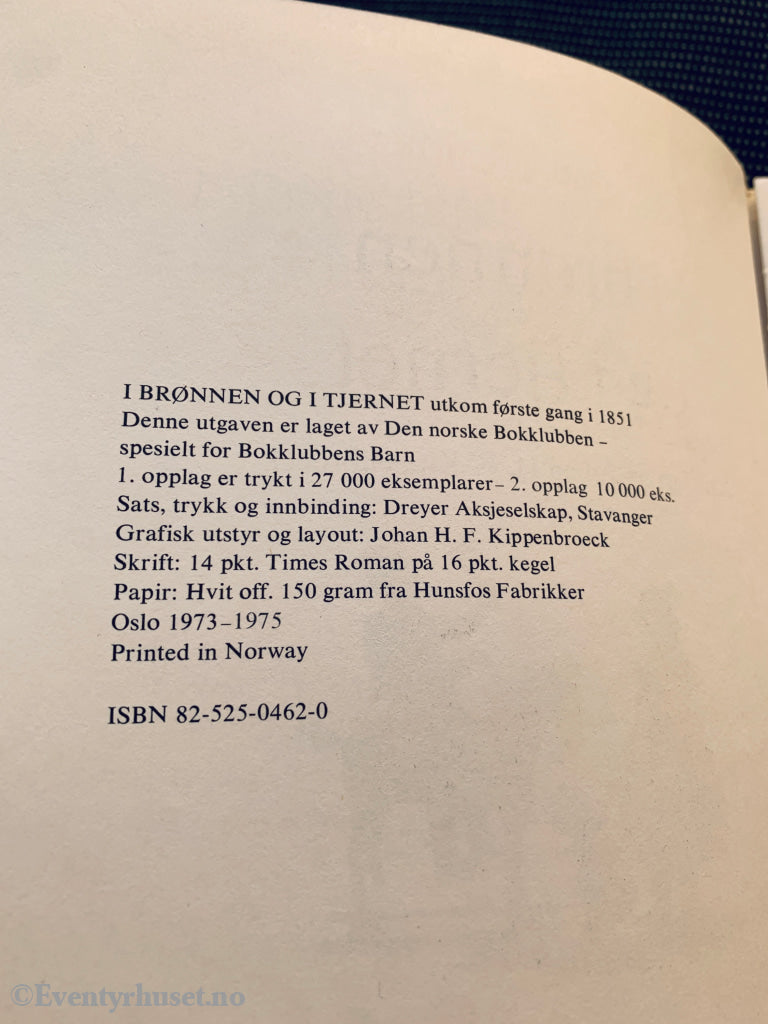 Jørgen Moe. 1973. I brønnen og i tjernet. Fortelling