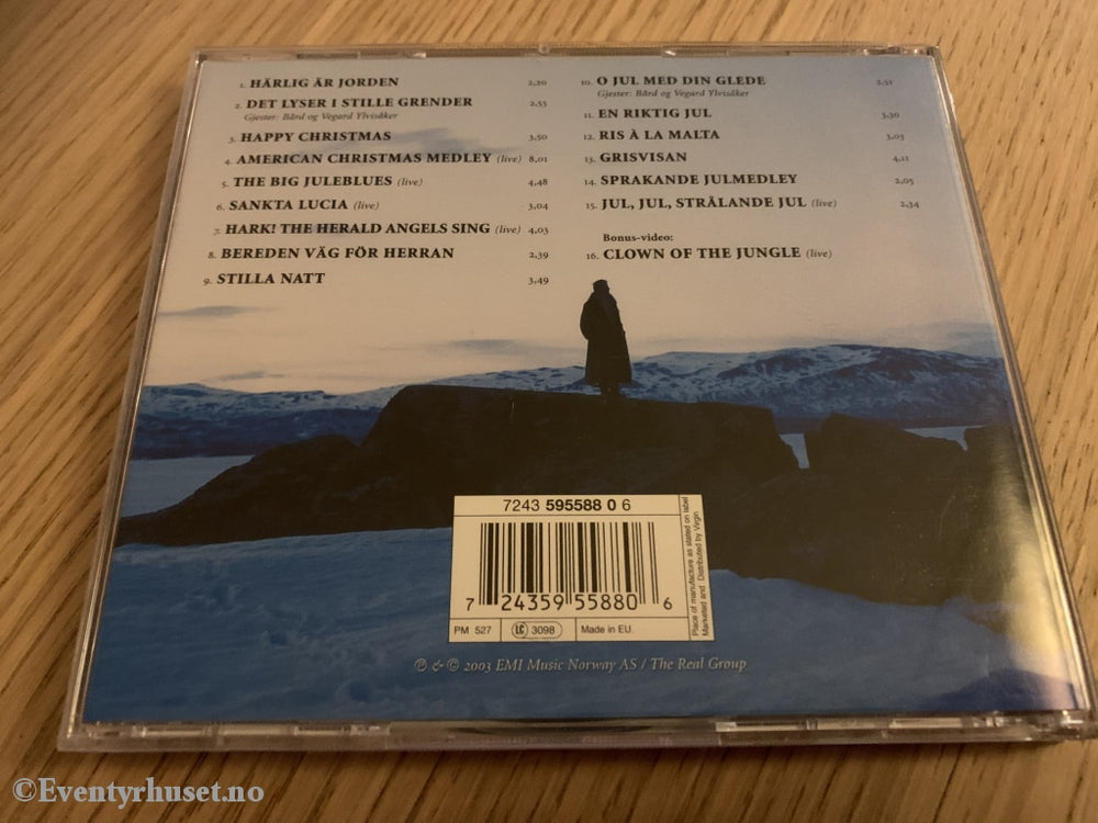 Julen Er Her - The Real Group. 2003. Cd. Cd