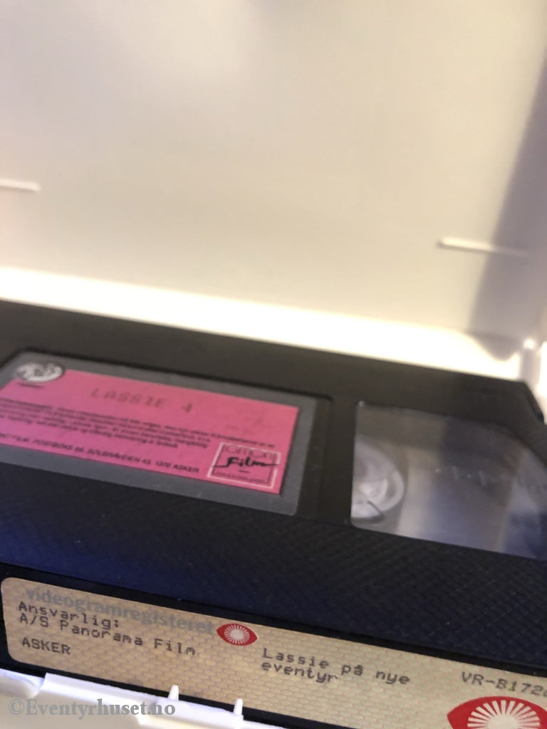 Lassie På Nye Eventyr. 1983. Vhs Big Box.