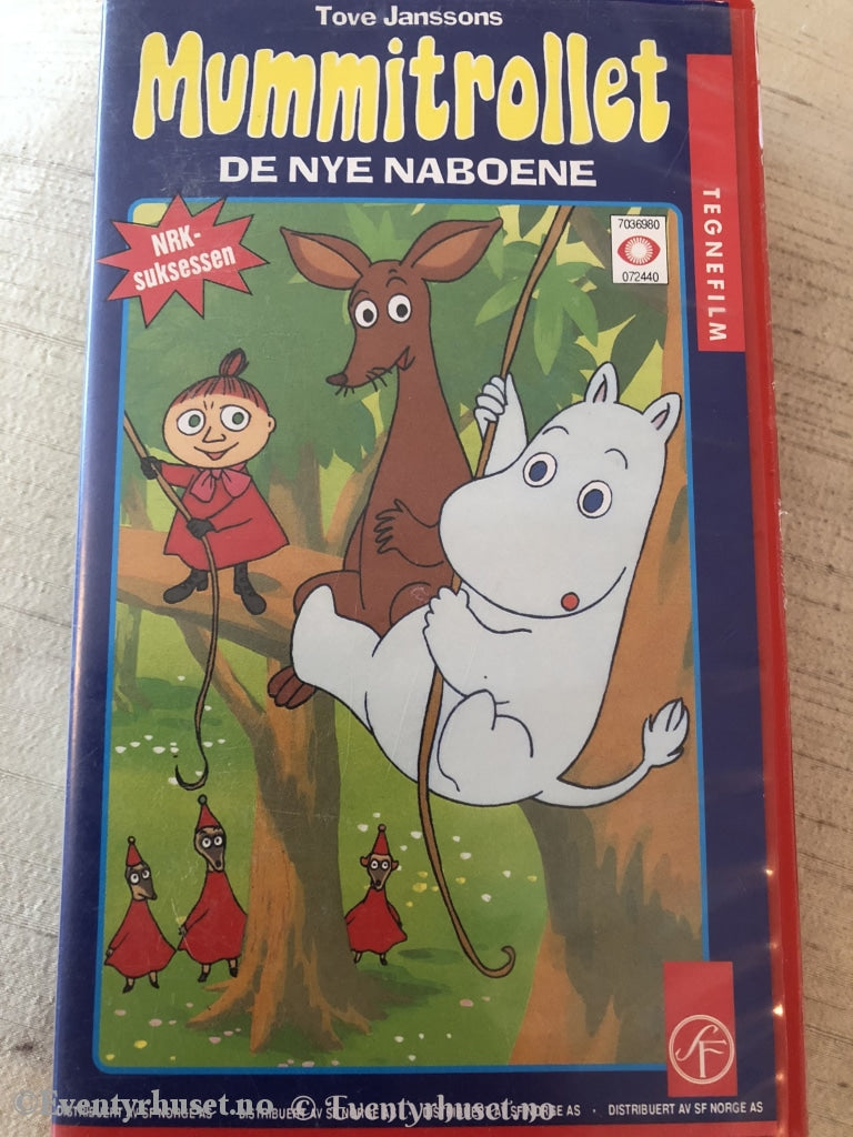 Mummitrollet Og De Nye Naboene. Vhs. Vhs