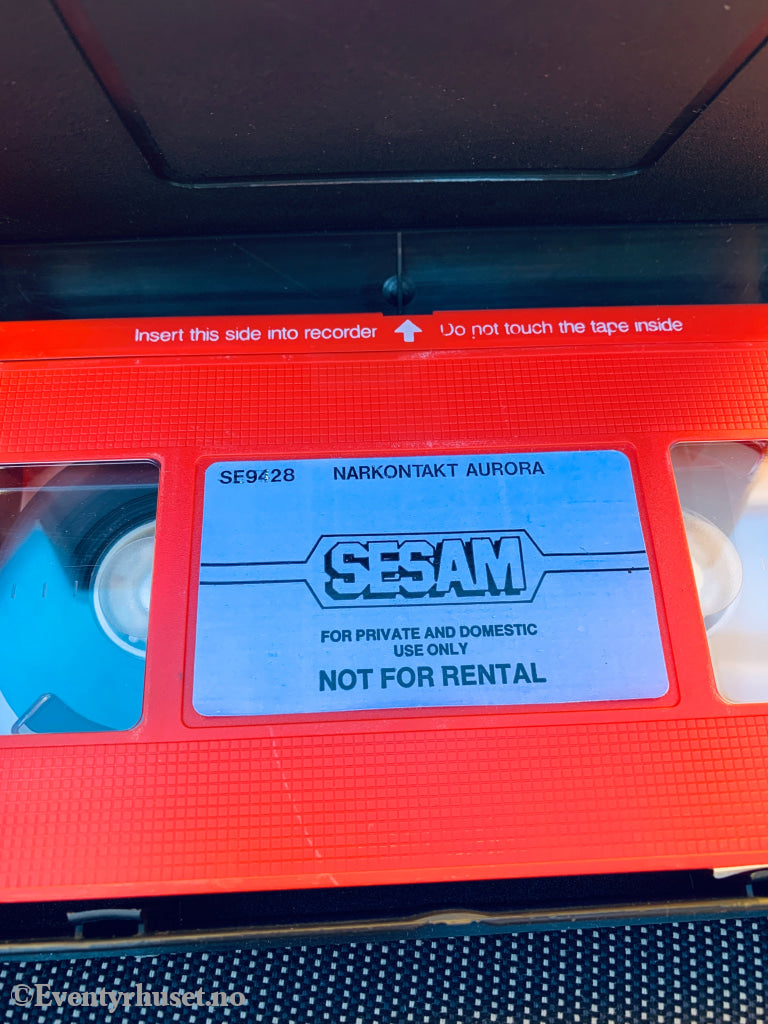 Nærkontakt Aurora. 1985. VHS. VHS