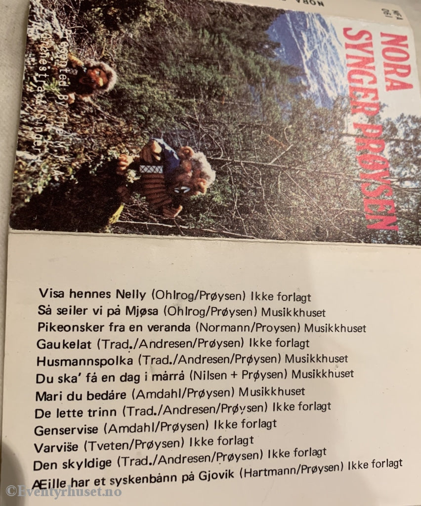 Nora Synger Prøysen. Kassett. Kassett (Mc)