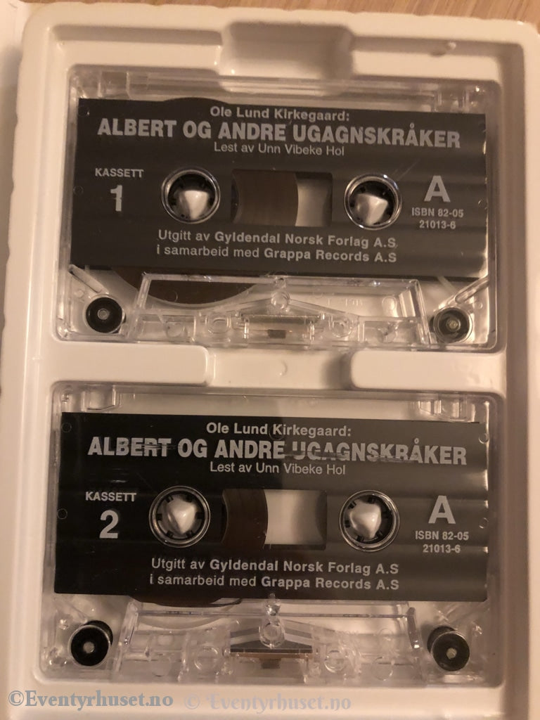 Ole Lund Kirkegaard. 1993. Albert Og Andre Ugangskråker. 2 X Kassett. Kassettbok