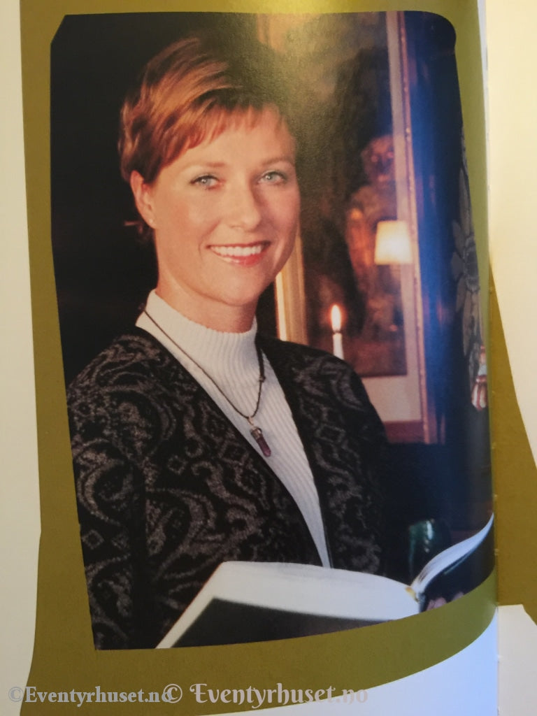 Prinsessen I Eventyrriket. Prinesesse Märta Lousies Utvalgte Eventyr. Kvitebjørn Kong Valemon.