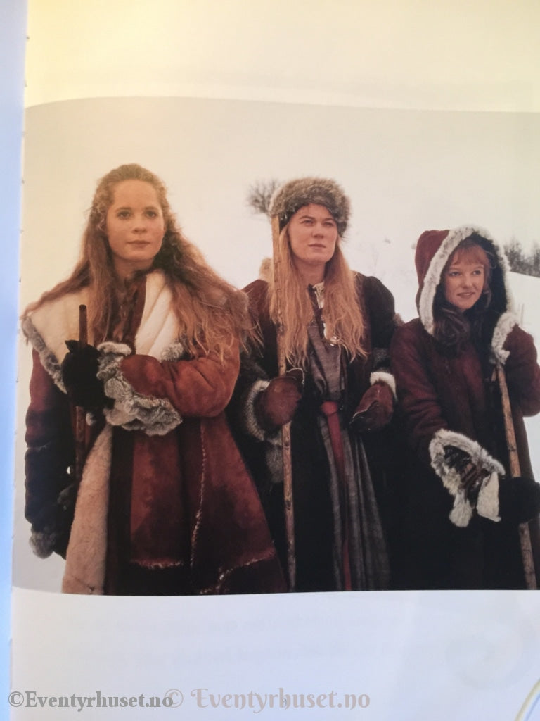 Prinsessen I Eventyrriket. Prinesesse Märta Lousies Utvalgte Eventyr. Kvitebjørn Kong Valemon.