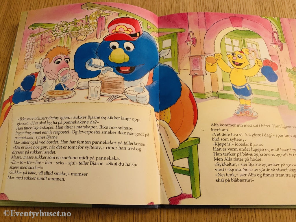 Sesam Stasjon. 1993. Bare Blåbær Bjarne. Fortelling