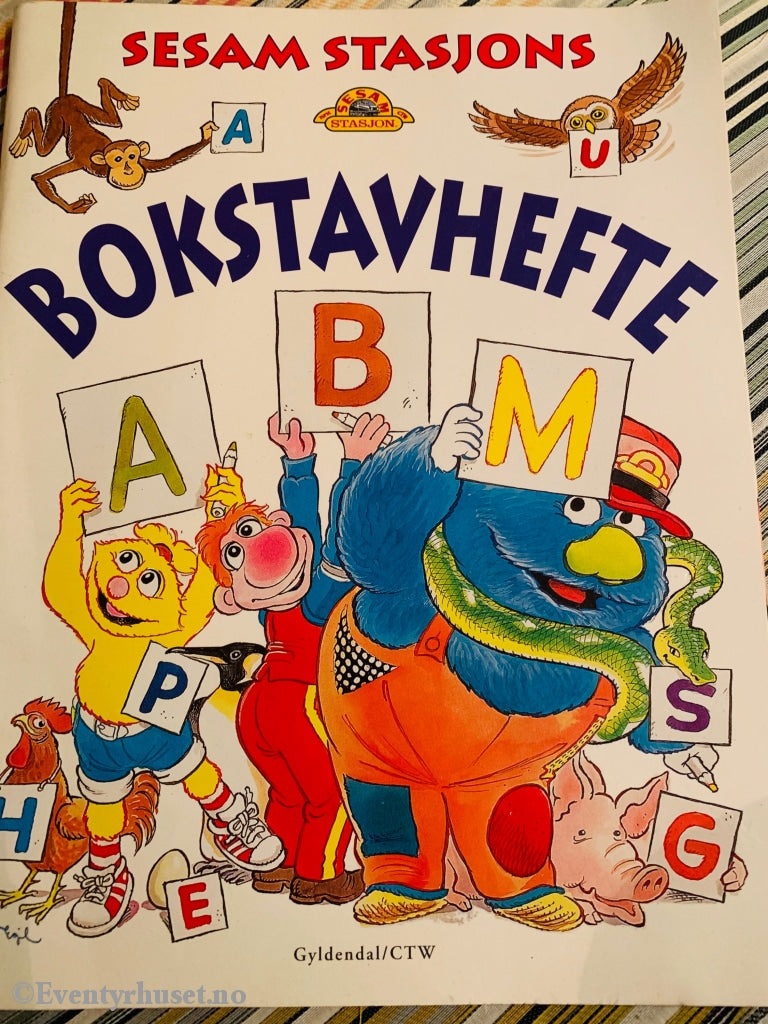 Sesam Stasjons Bokstavhefte (Hobbybok). 1996. Brukt. Hobbybok