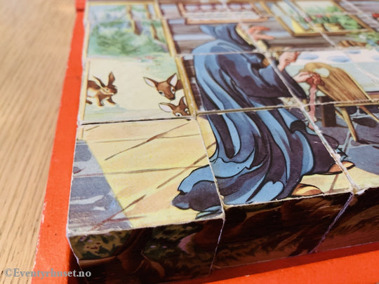 Snehvit Og De Syv Dverger. Puslespill. Puslespill