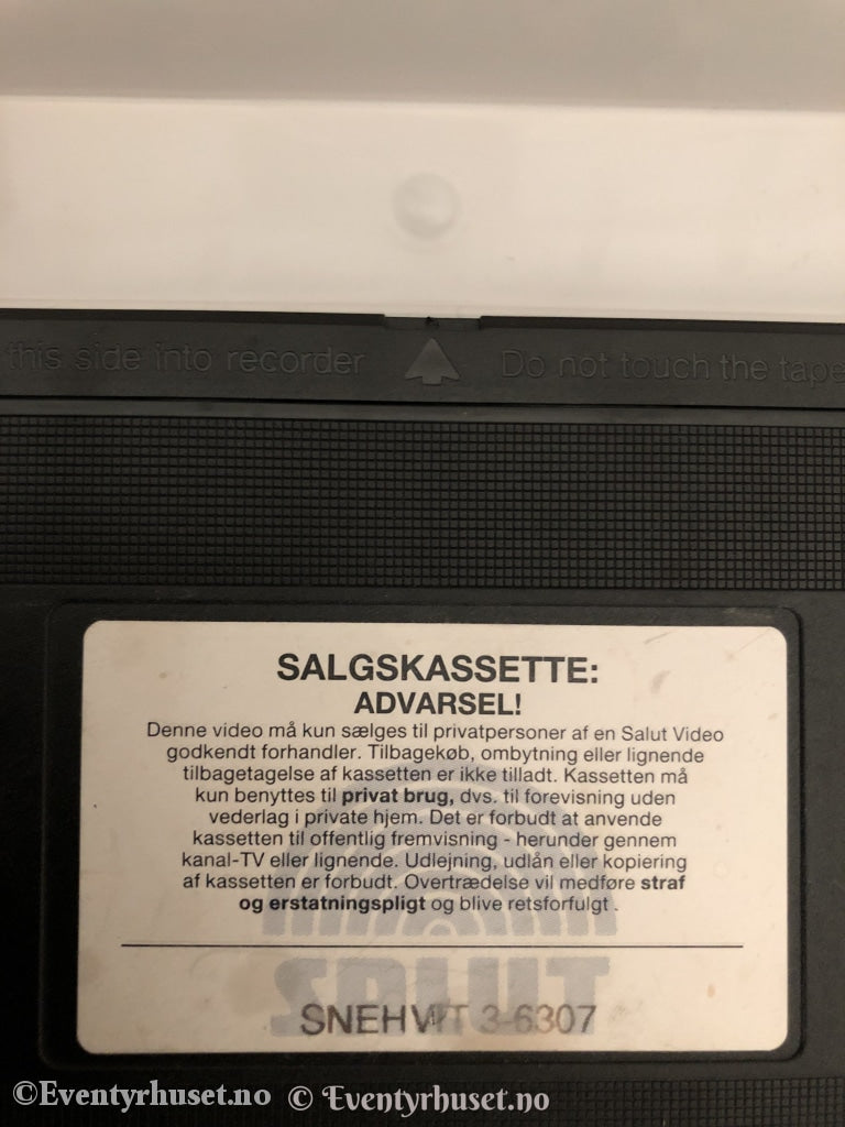 Snehvit Og Det Magiske Speilet. Vhs. Vhs
