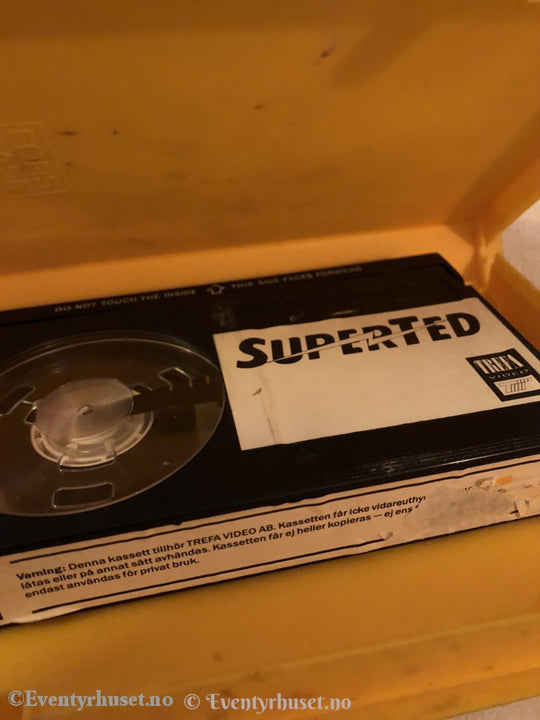 Superted. Beta Film.