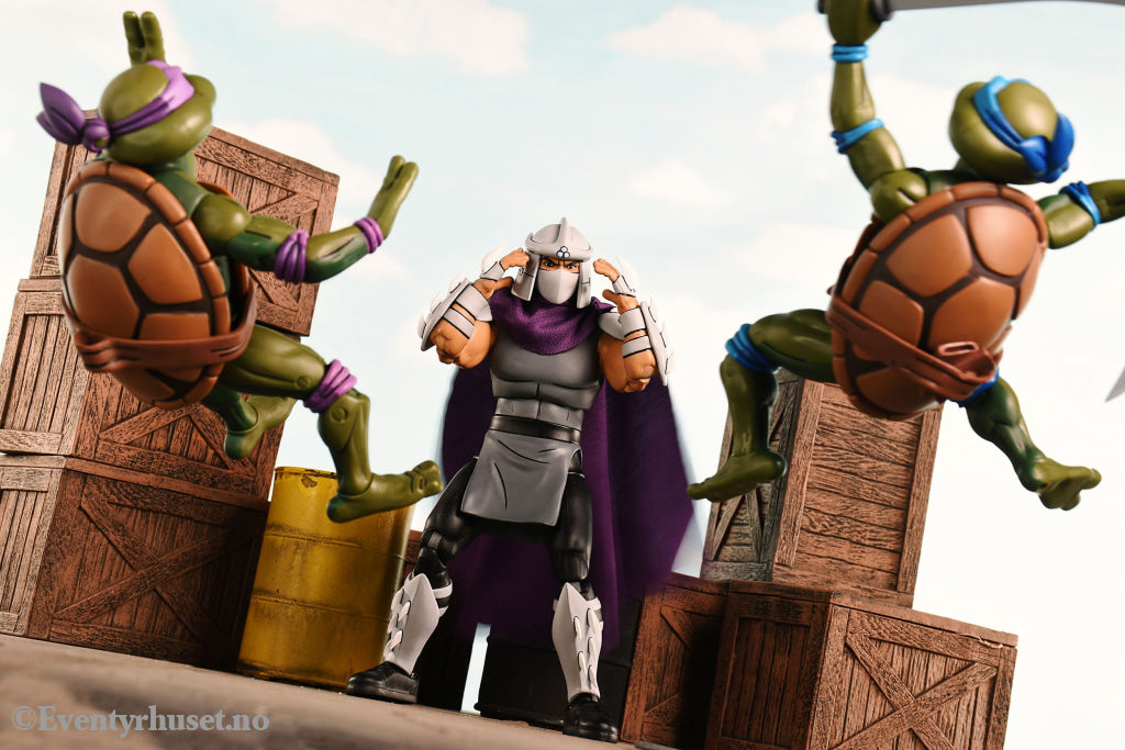 Teenage Mutant Ninja Turtles Action Figure Ultimate Shredder (Classic Colors) 18 cm. Mint In Sealed Box (MISB)!