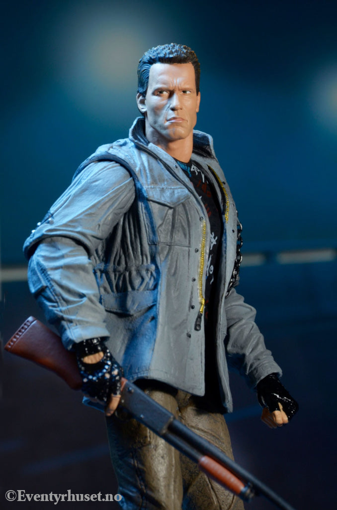 Terminator Action Figure Ultimate T-800 (Tech Noir) 18 cm. Mint In Sealed Box (MISB)! Actionfigur