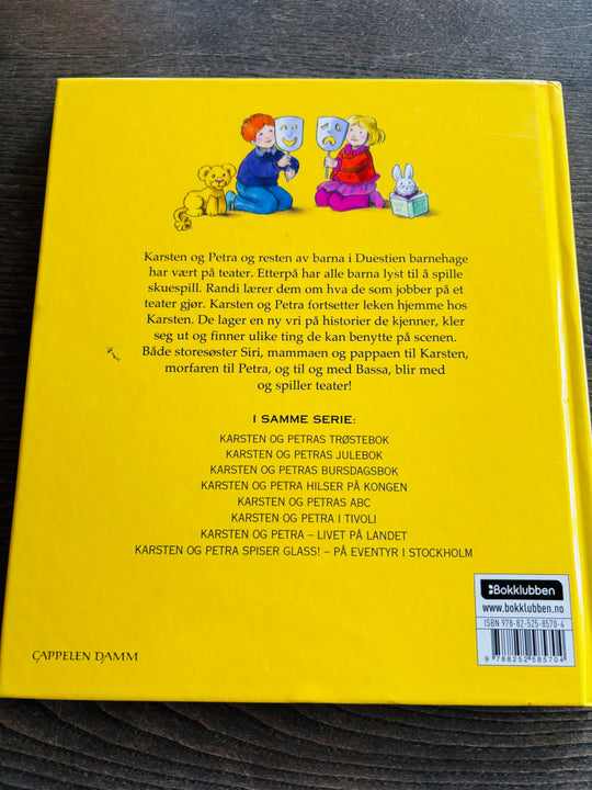 Tor Åge Bringsværd og Anne G. Holt – Karsten og Petra leker teater. Bok.