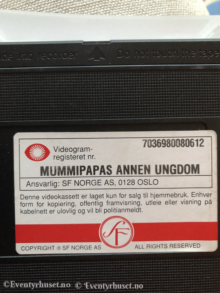 Tove Jansson. Mummitrollet. Mummipappas Annen Ungdom. Vhs. Vhs