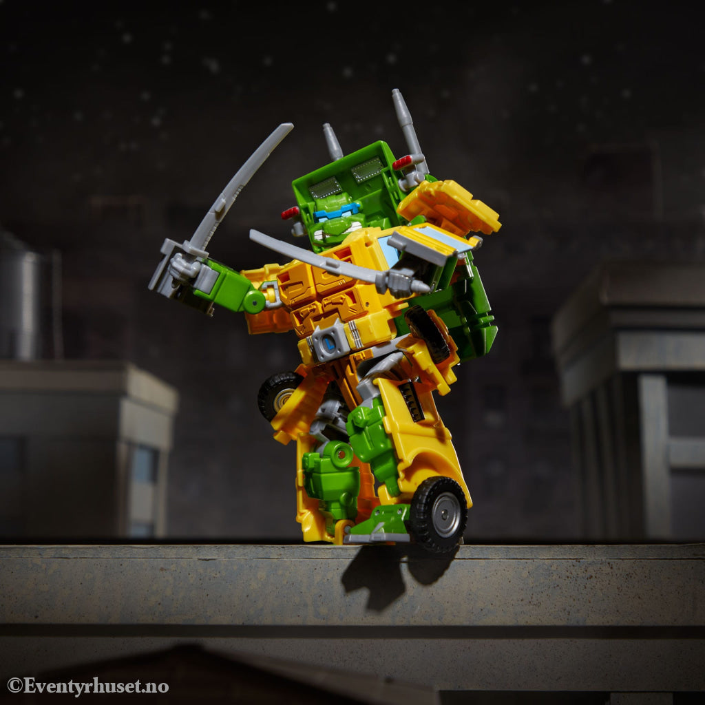 Transformers x Teenage Mutant Ninja Turtles Action Figure Party Wallop 18 cm. Mint In Sealed Box (MISB)! Actionfigur