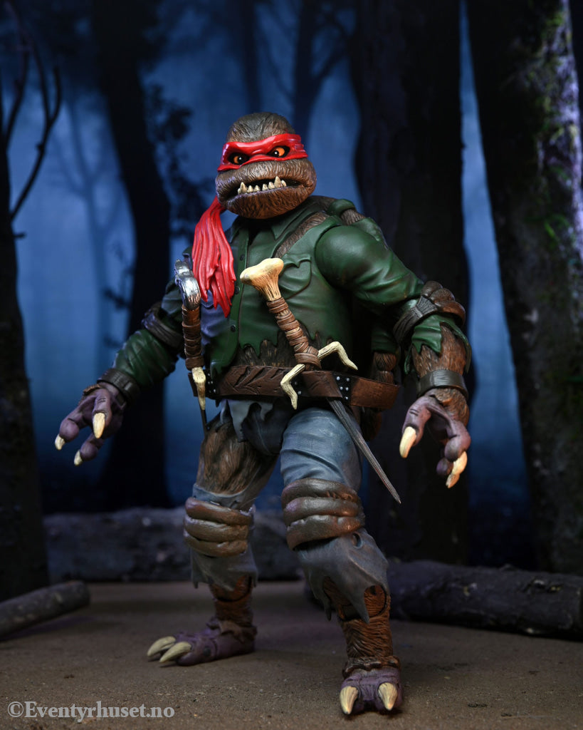 Universal Monsters x Teenage Mutant Ninja Turtles Action Figure Ultimate Raphael as The Wolfman 18 cm. Mint In Sealed